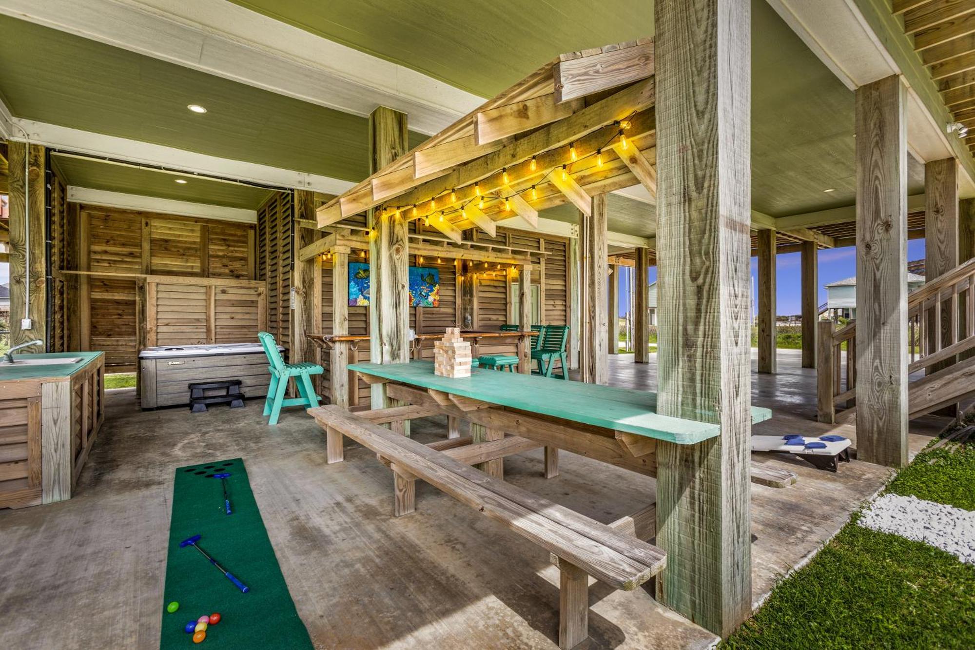 Seas The Day! 4Br Retreat, Hot Tub, Game Room, Firepit & Gulf Views Port Bolivar ภายนอก รูปภาพ